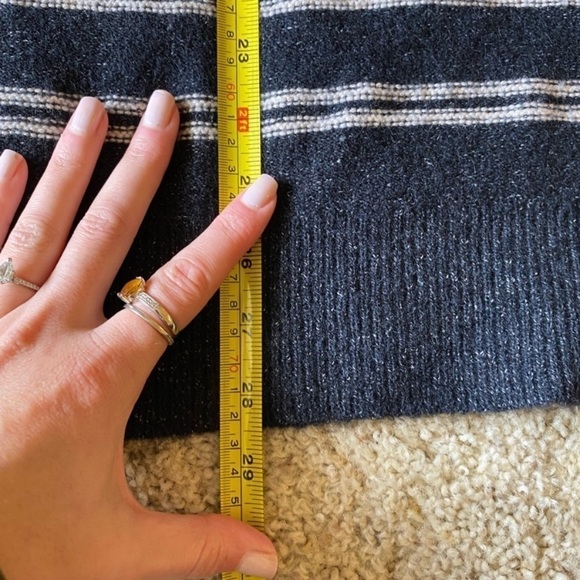 N.philanthropy Women’s Dune Striped Sweater Black Size Small Oversized V Neck - Picture 10 of 10
